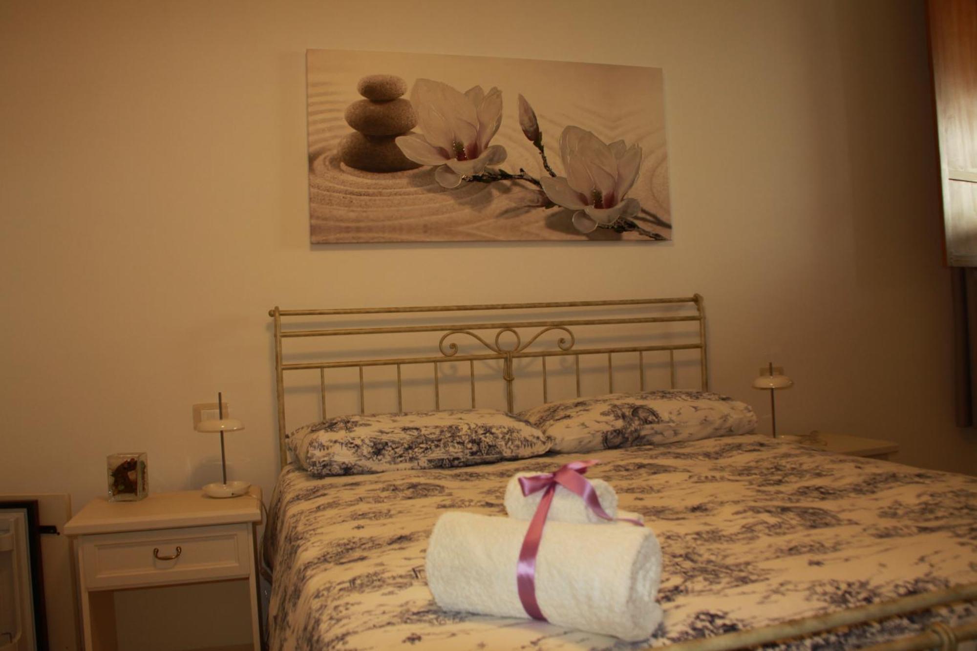 Agriturismo Nonna Bettina Moniga del Garda Szoba fotó