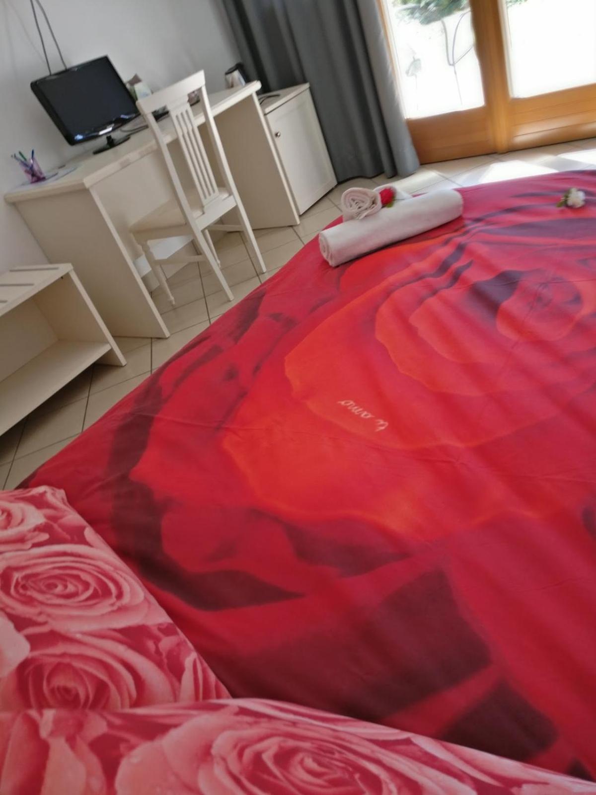 Agriturismo Nonna Bettina Moniga del Garda Szoba fotó