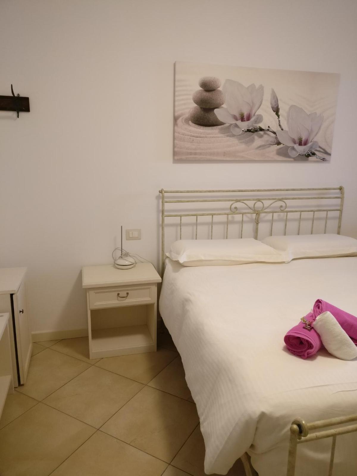 Agriturismo Nonna Bettina Moniga del Garda Szoba fotó
