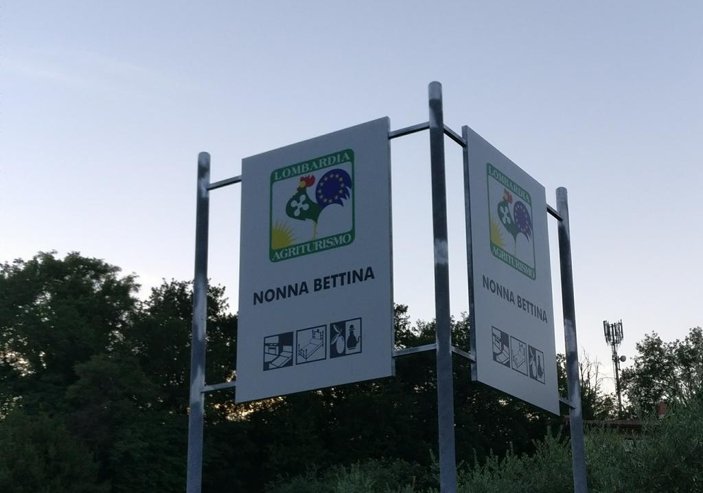 Agriturismo Nonna Bettina Moniga del Garda Kültér fotó